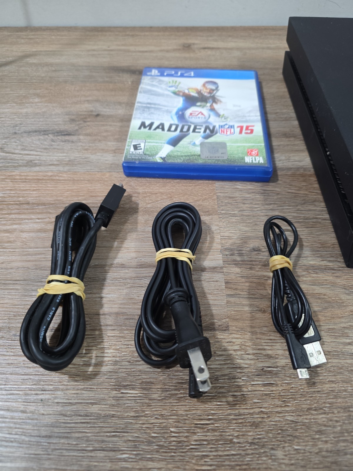 Sony PlayStation 4 Slim PS4 Console – 500GB – CUH-1215A W/ Controller Game Cords
