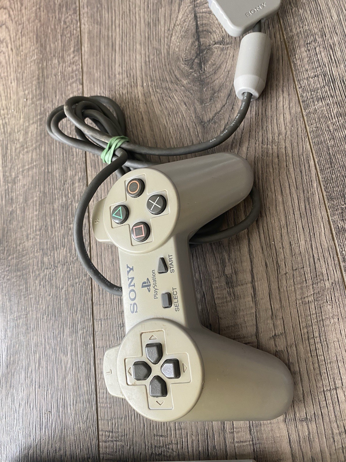 Sony PlayStation 1 Gray Console, Controller, AV & Power Cables, Composite RCA