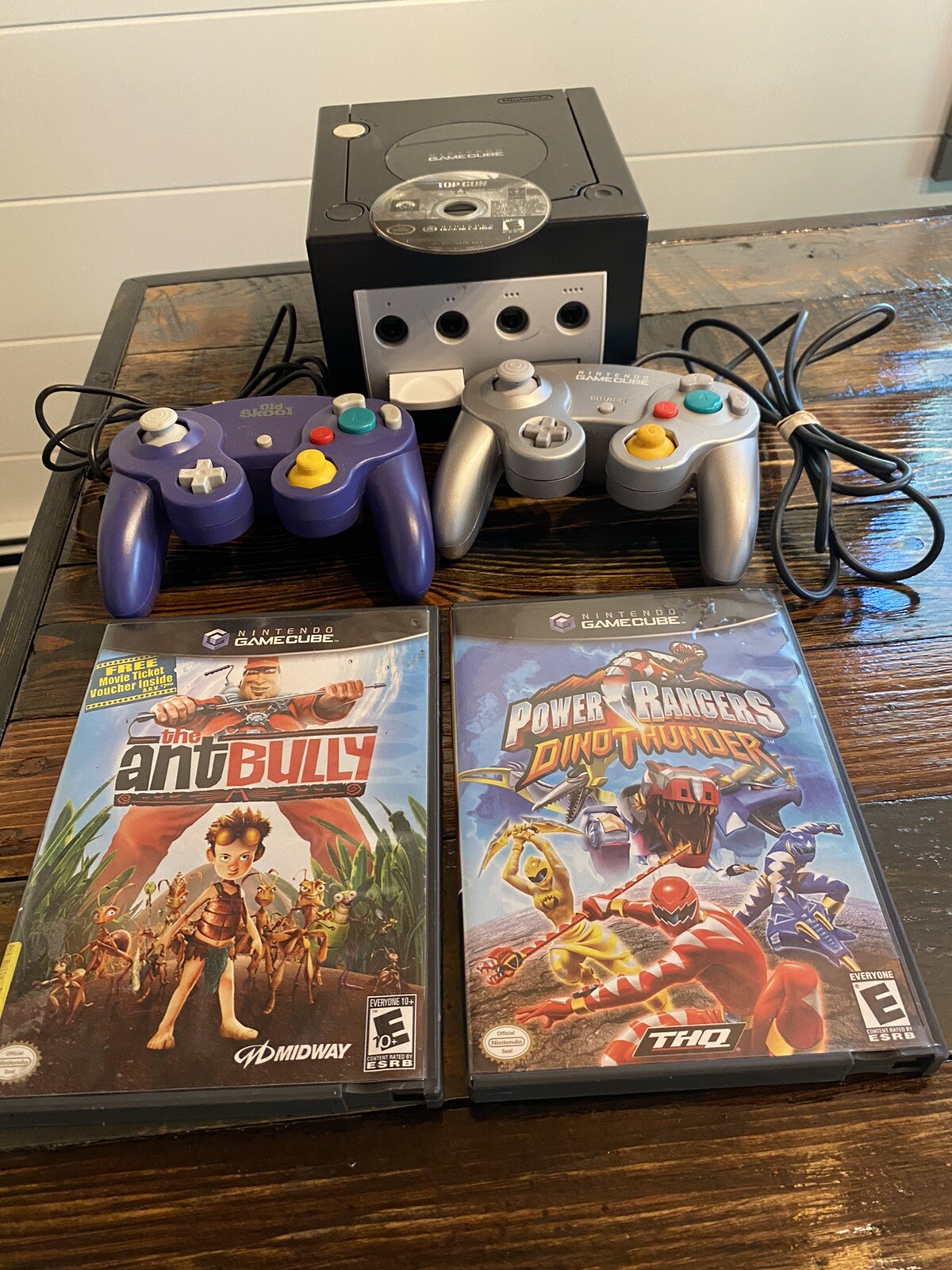 Nintendo Gamecube Bundle, 3 Games +2Controllers + 16mb Card , NO CORDs Works!!