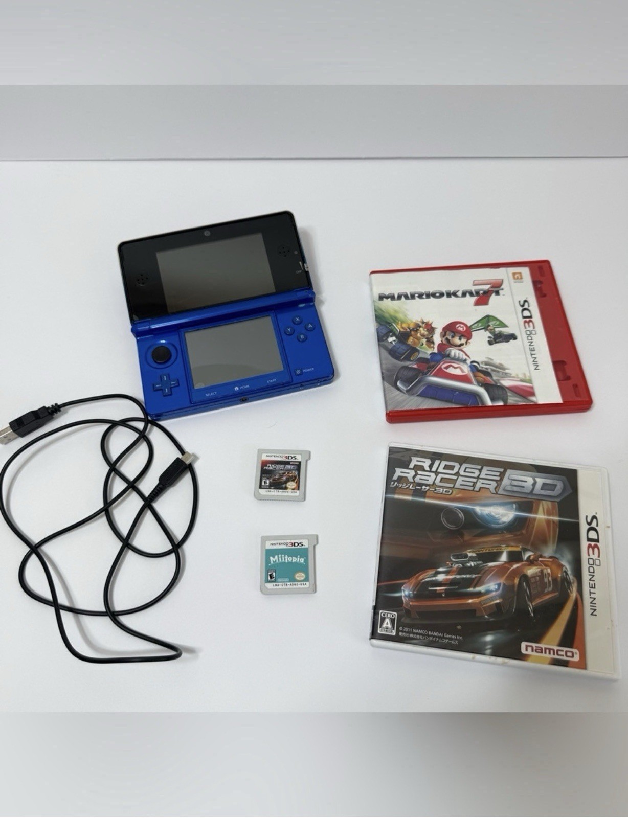 Nintendo 3DS Cobalt Blue Bundle Handheld Retro Gaming Mario Kart 7 + 3 Games