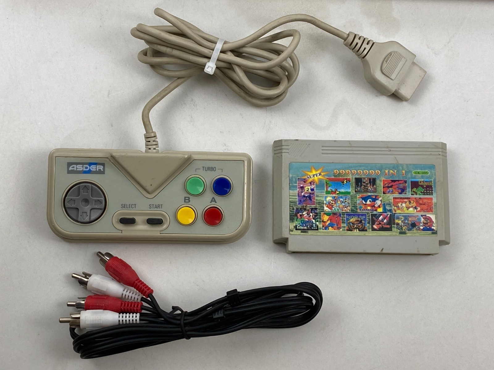 Sonye 986 II Educational Computer Famiclone NES VIDEO GAME Super Rare
