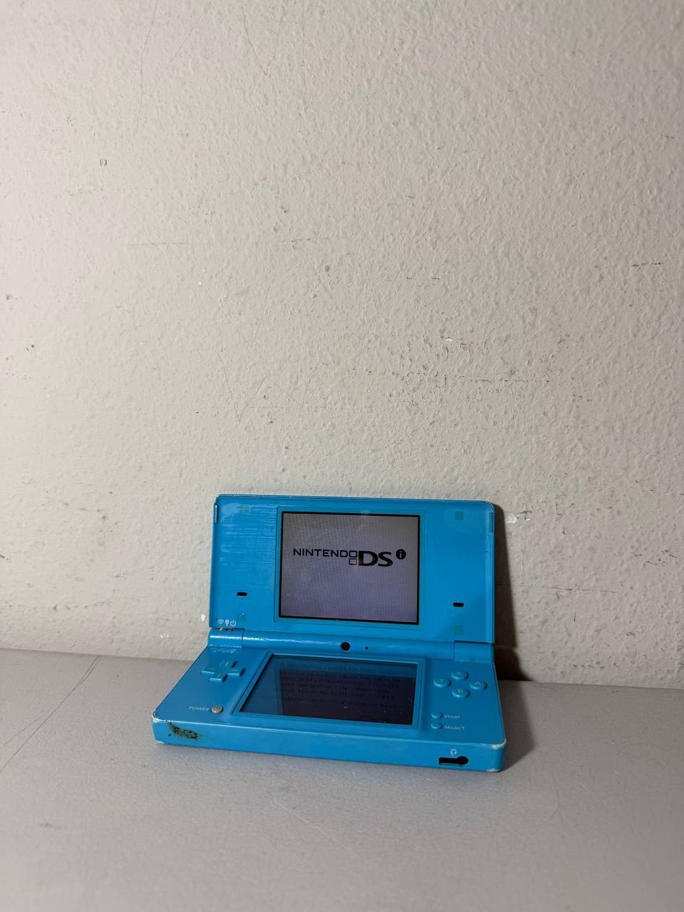Nintendo DSi Handheld Console Electric Blue – Authentic – Tested & Working – Goo