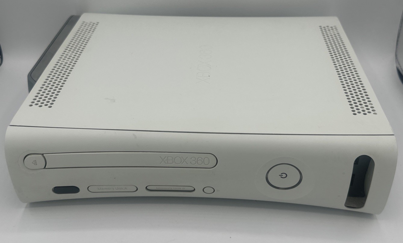 Microsoft Xbox 360 60GB White Console PARTS ONLY NOT TESTED