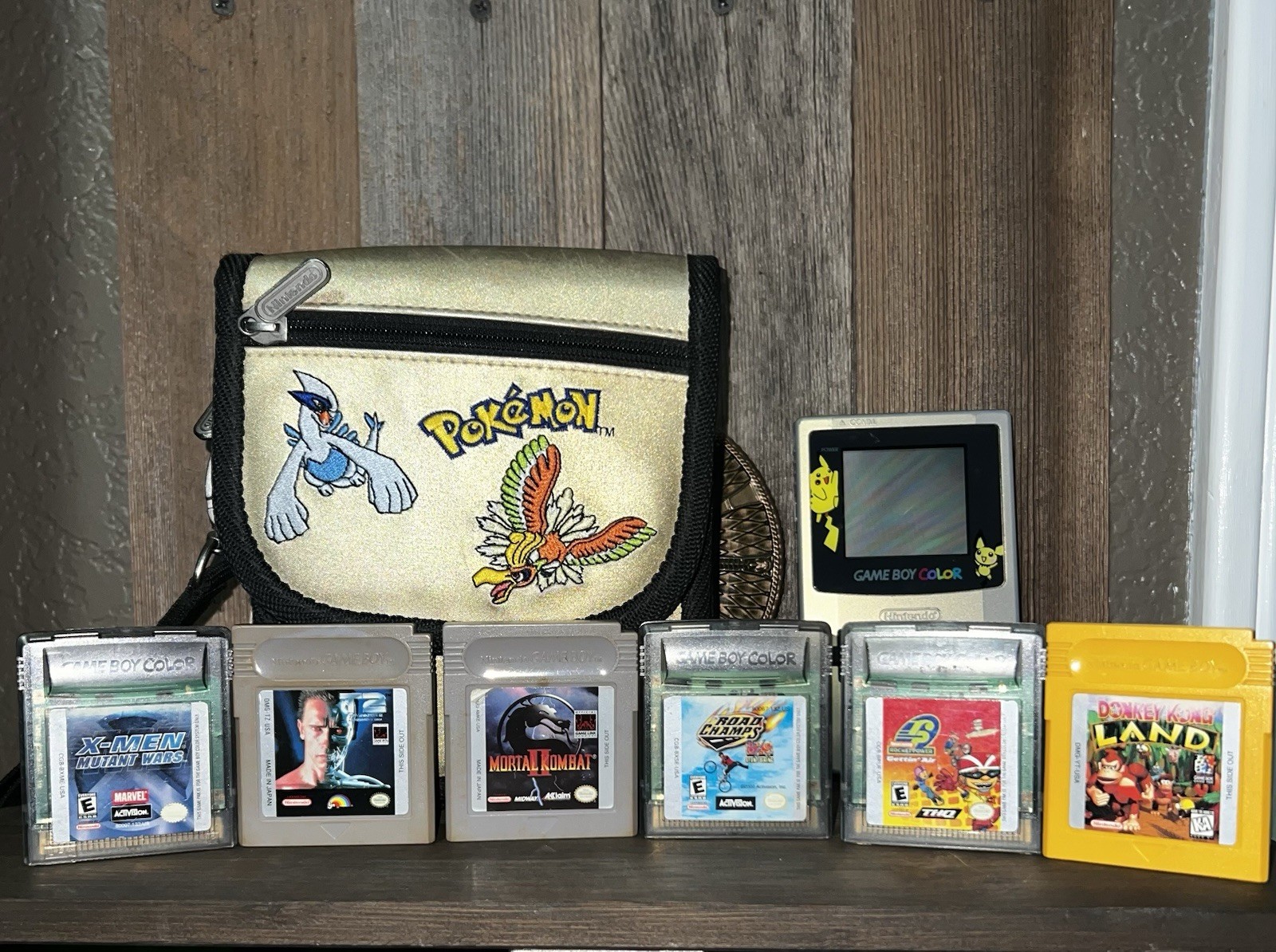 ORIGINAL 2000’s GAMEBOY COLOR POKÉMON GOLD & SILVER LIMITED EDITION!