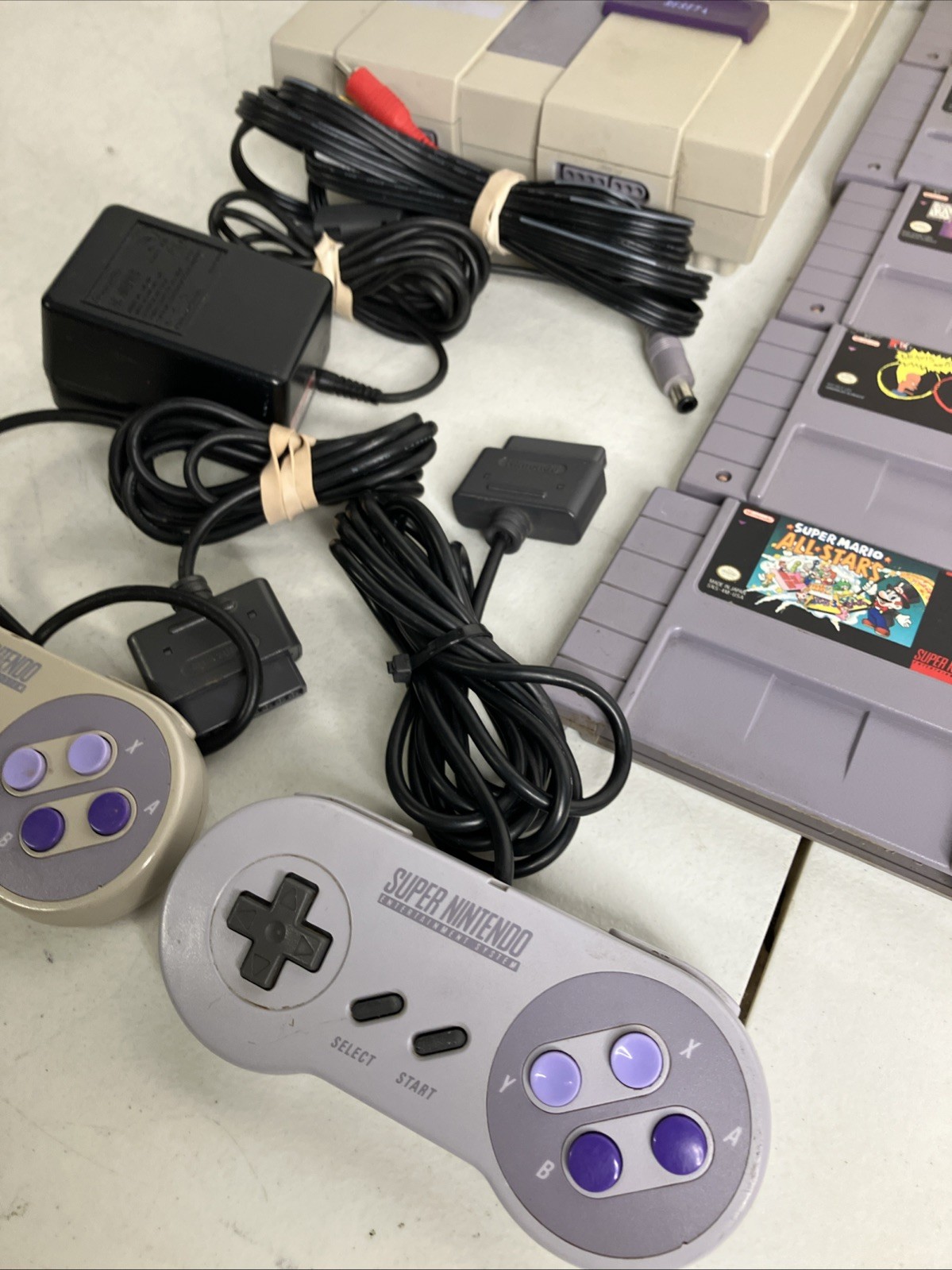 Super Nintendo SNES System Console Bundle 10 Games Super Mario All Stars Yoshi’s
