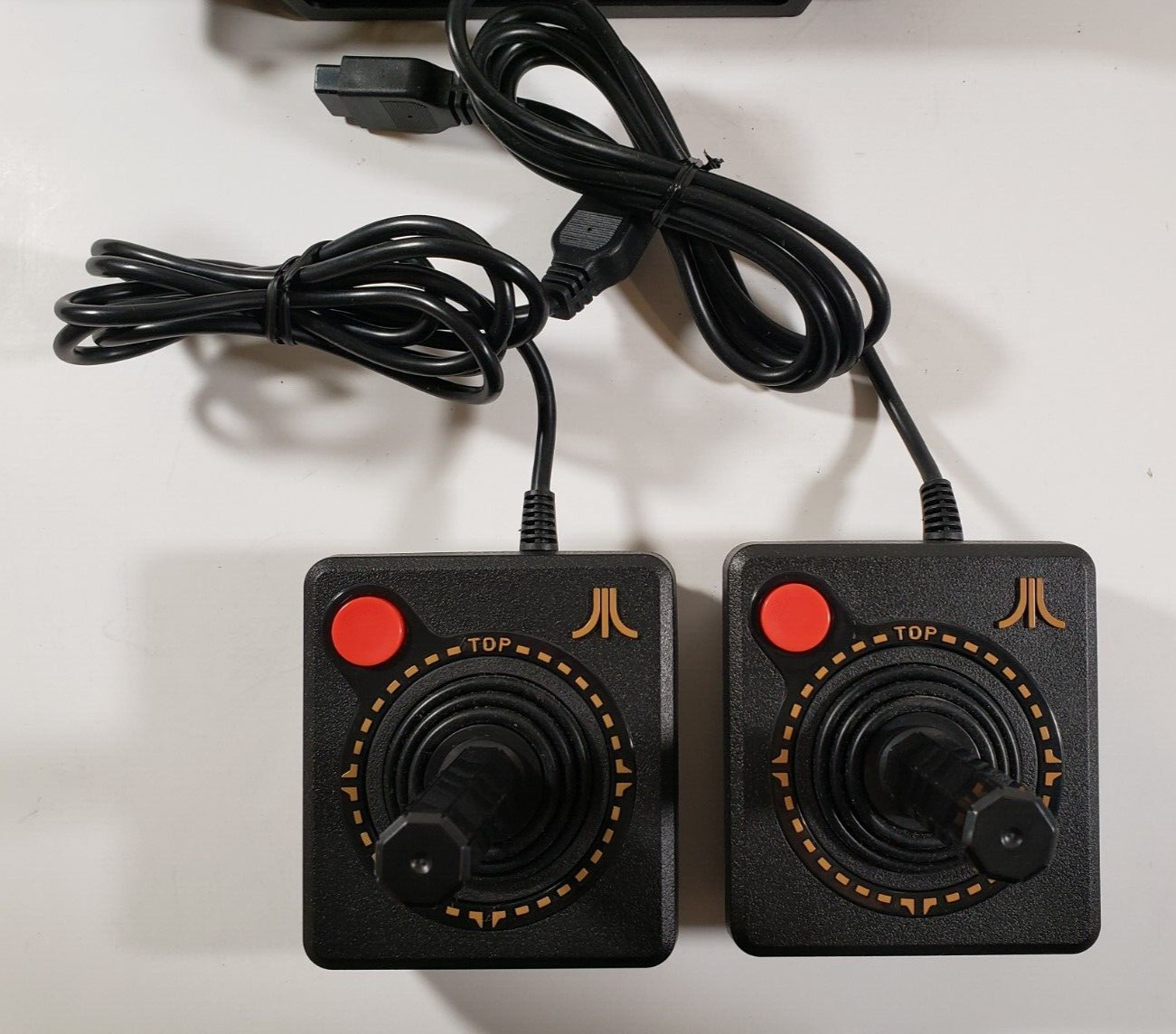 Atari Flashback 3 Classic Game Console with 60 Built-in Games Retro Gaming w Box