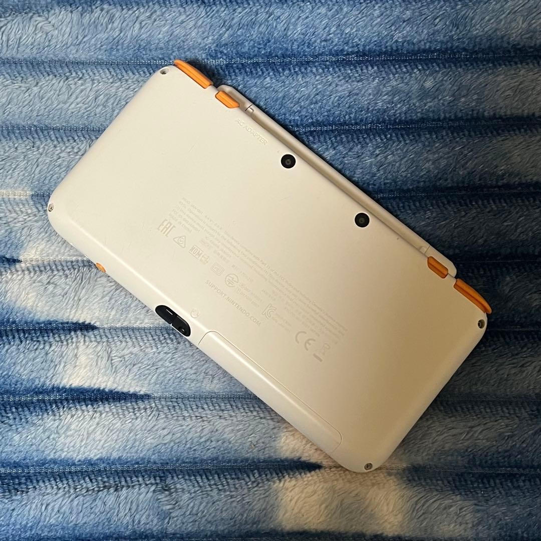 3DS/2DS/DS In Perfect Working Ordernintendo 2Ds Ll Orange White Japan