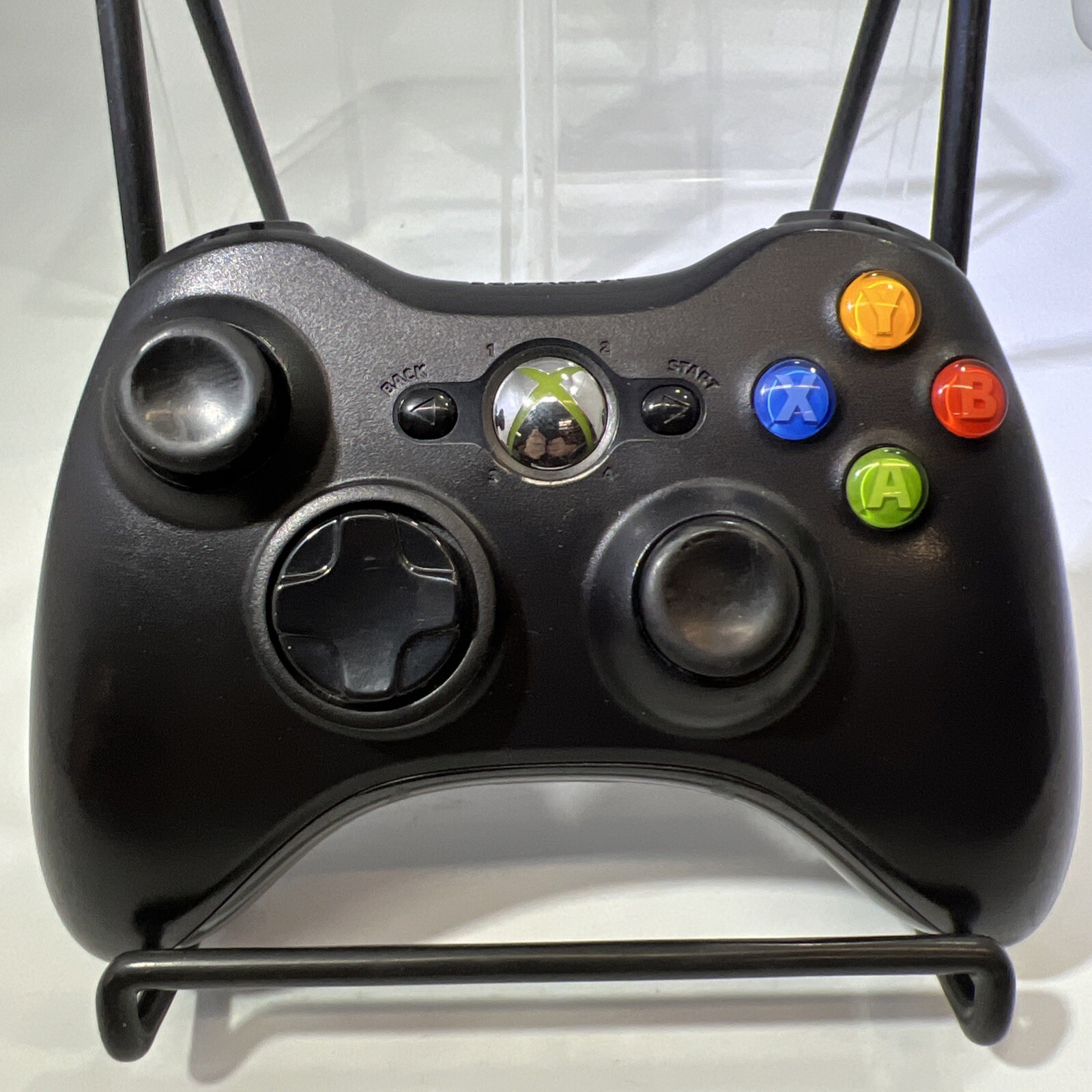 Xbox 360 S Slim 4GB Console Bundle Controller Lot Of 5 Games #ML31