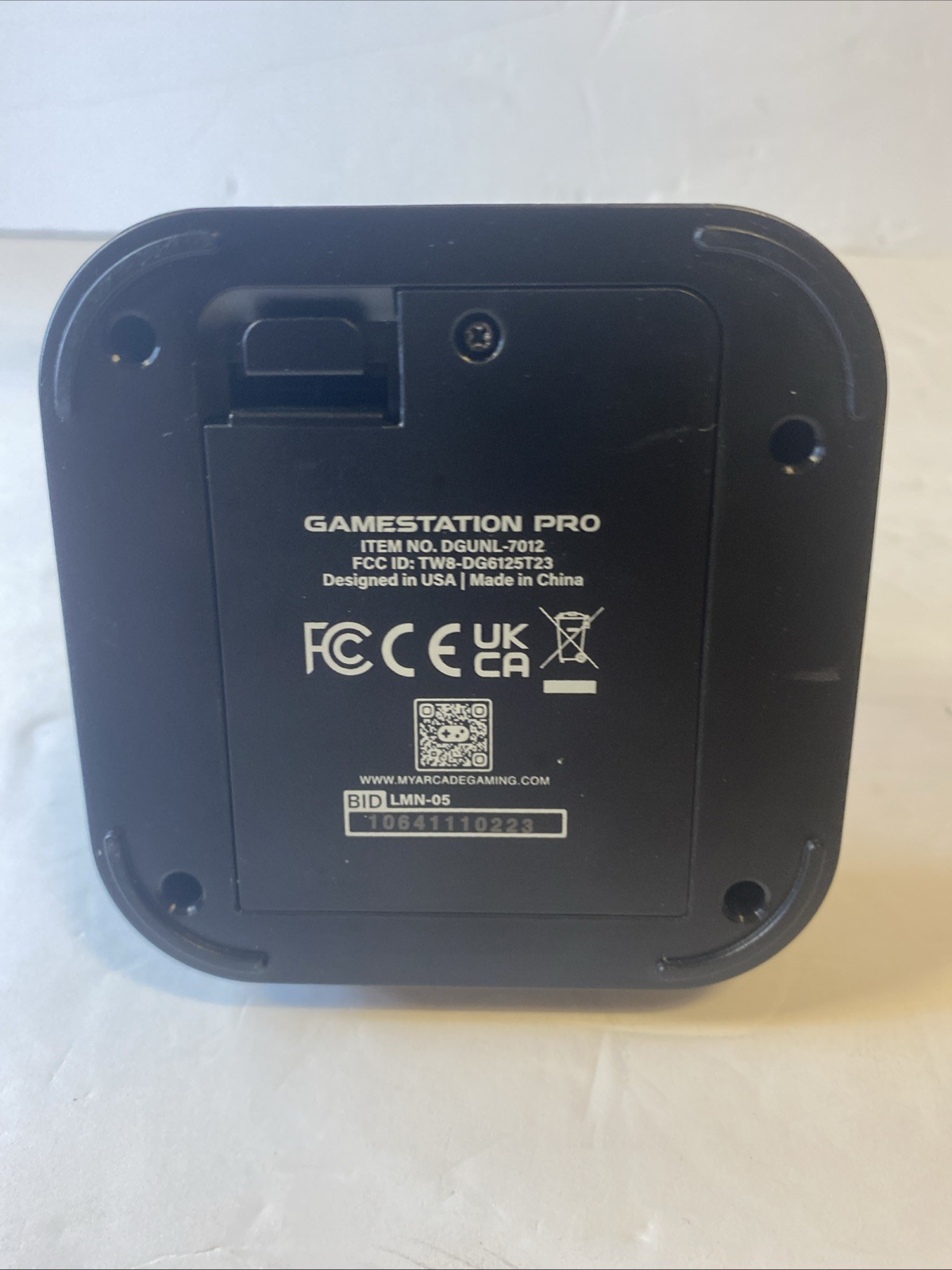 Atari Gamestation Pro DGUNL-7012 HDMI USB-C Mini Console