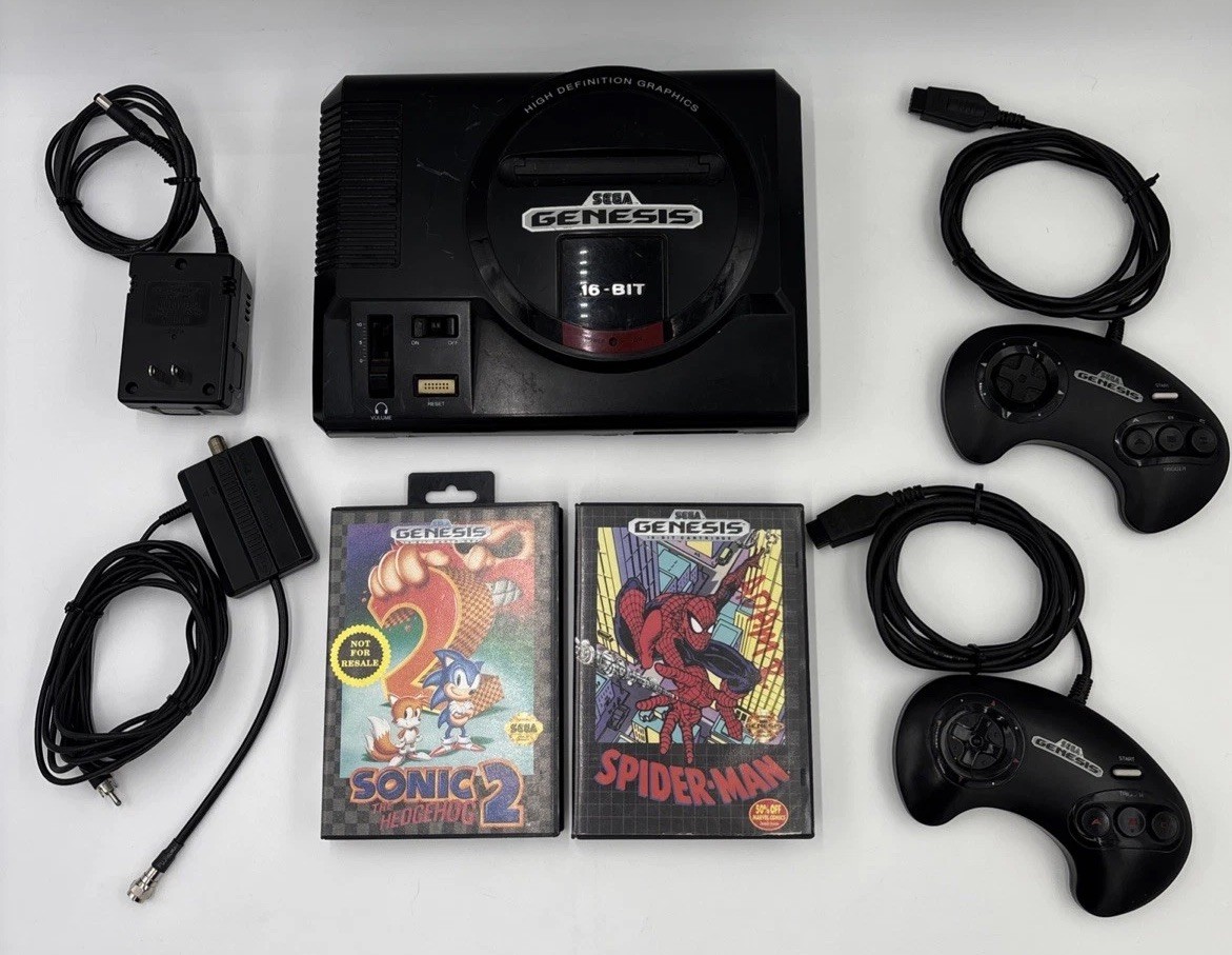 TESTED WORKS Original Saga Genensis 16 Bit Console 2 Controllers 2 CIB Games Lot