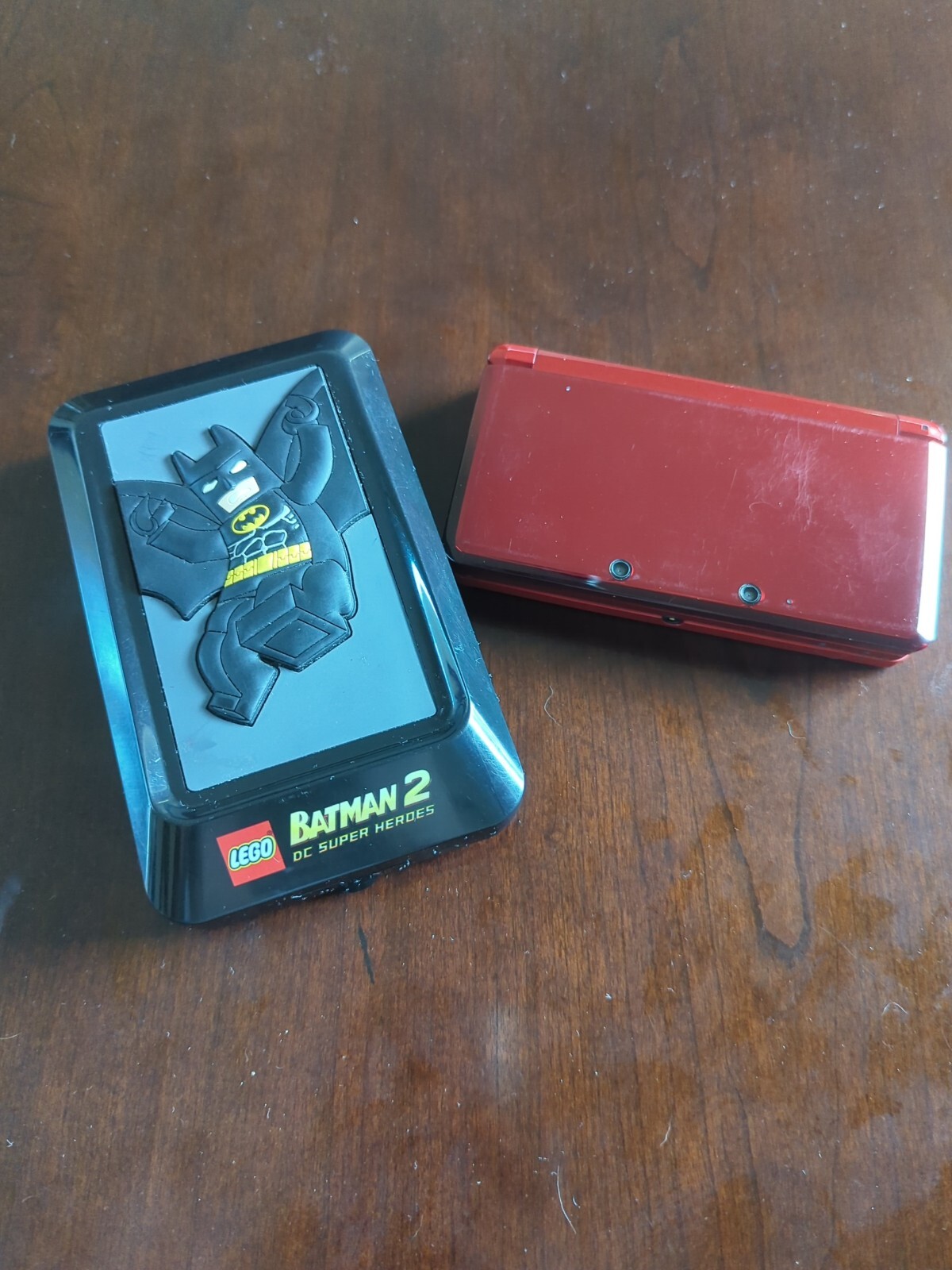 Nintendo 3DS System – Flame Red WITH BATMAN CASE *Read Description*