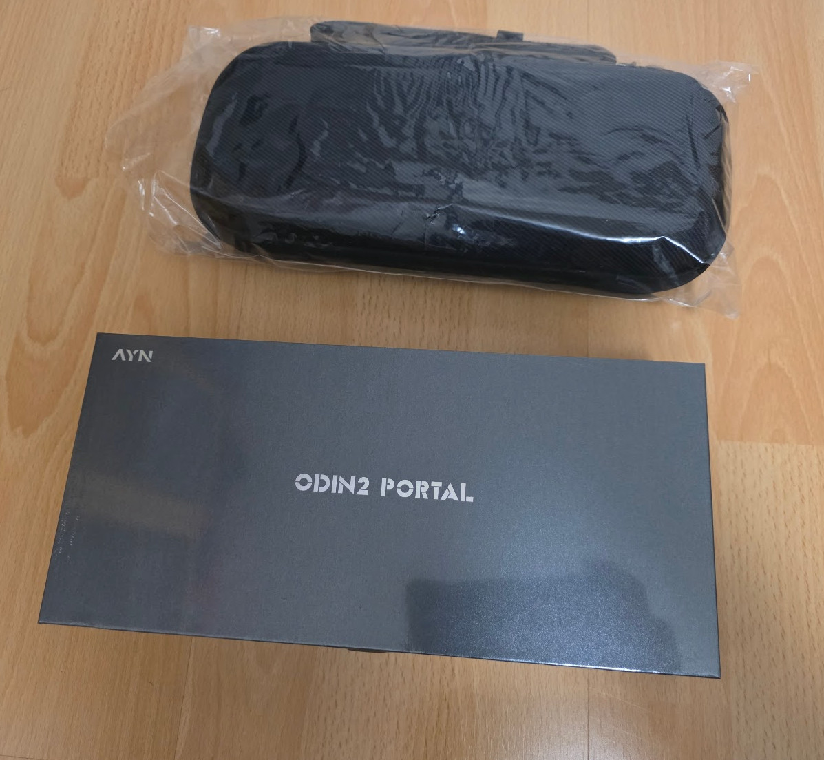 AYN Odin 2 Portal 8GB RAM, 128GB Base Sealed + Case OLED Android Gaming Handheld