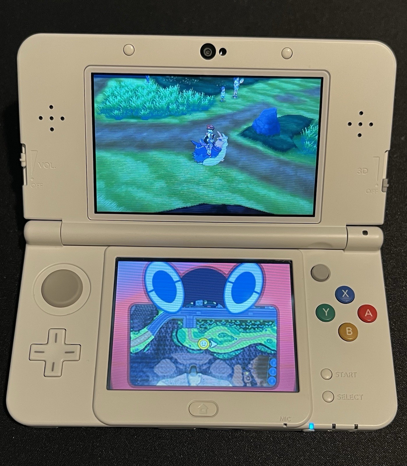 Nintendo New 3DS White Console with existing issues please read description