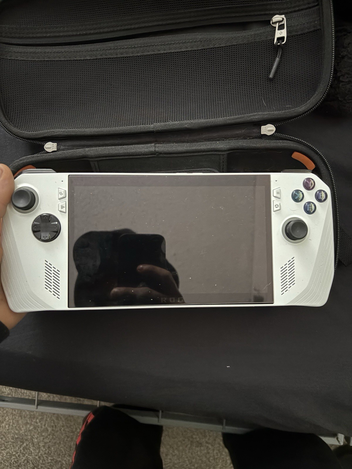 ASUS ROG Ally Handheld Gaming Console White USB-C Touchscreen RC71L