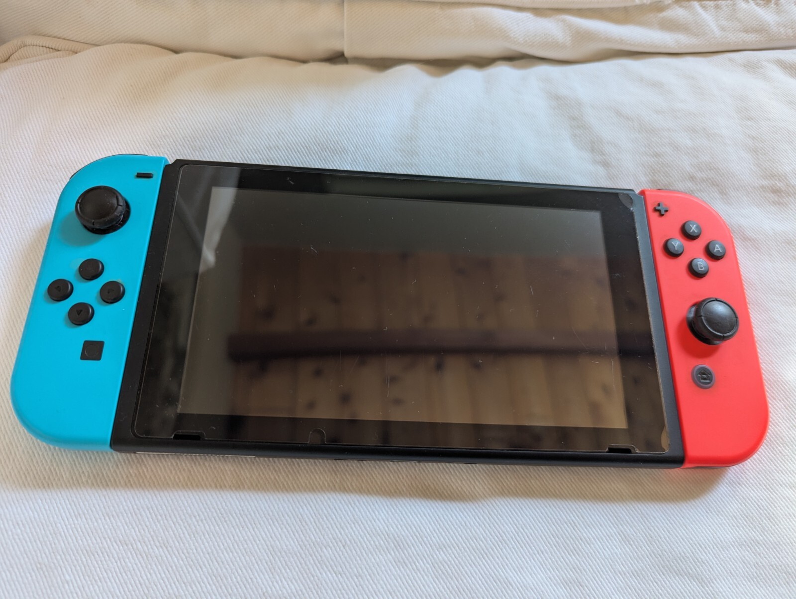 Nintendo Switch With Carrying Case And Controller