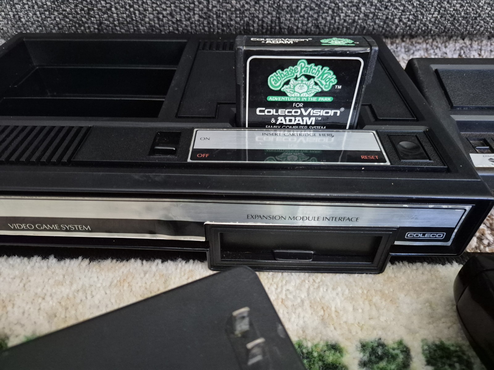 Colecovision Console Bundle Lot Controllers Cords Works Loads Games READ ALL