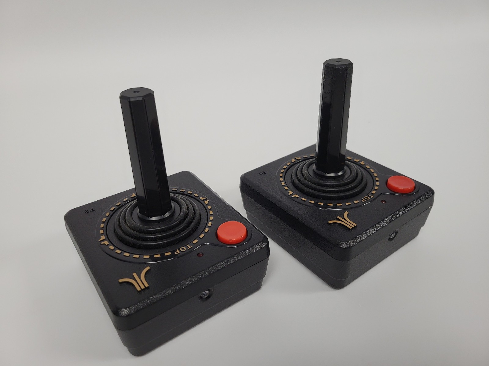 AtGames Atari Flashback 7 Game Console 101 Built-In Games
