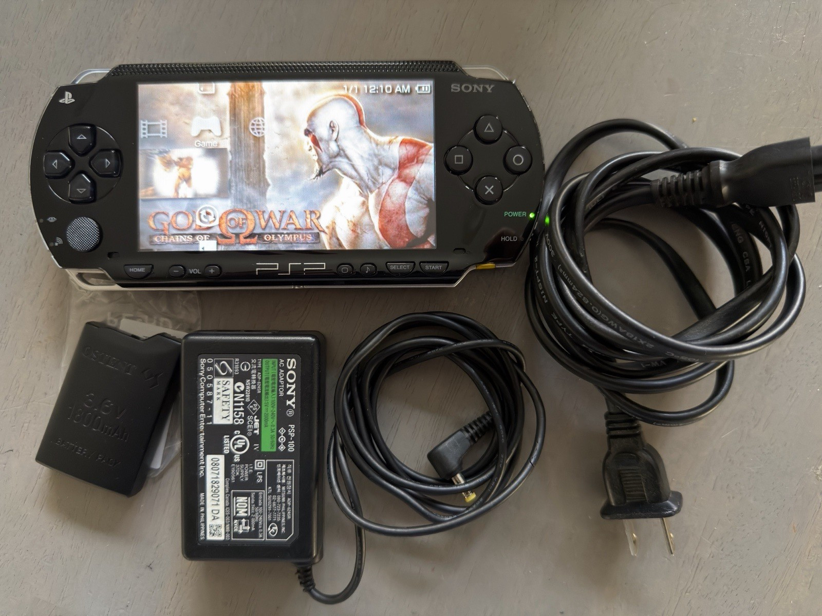 Sony Playstation Portable – New Battery, Memory Stick, Charger *Restored*