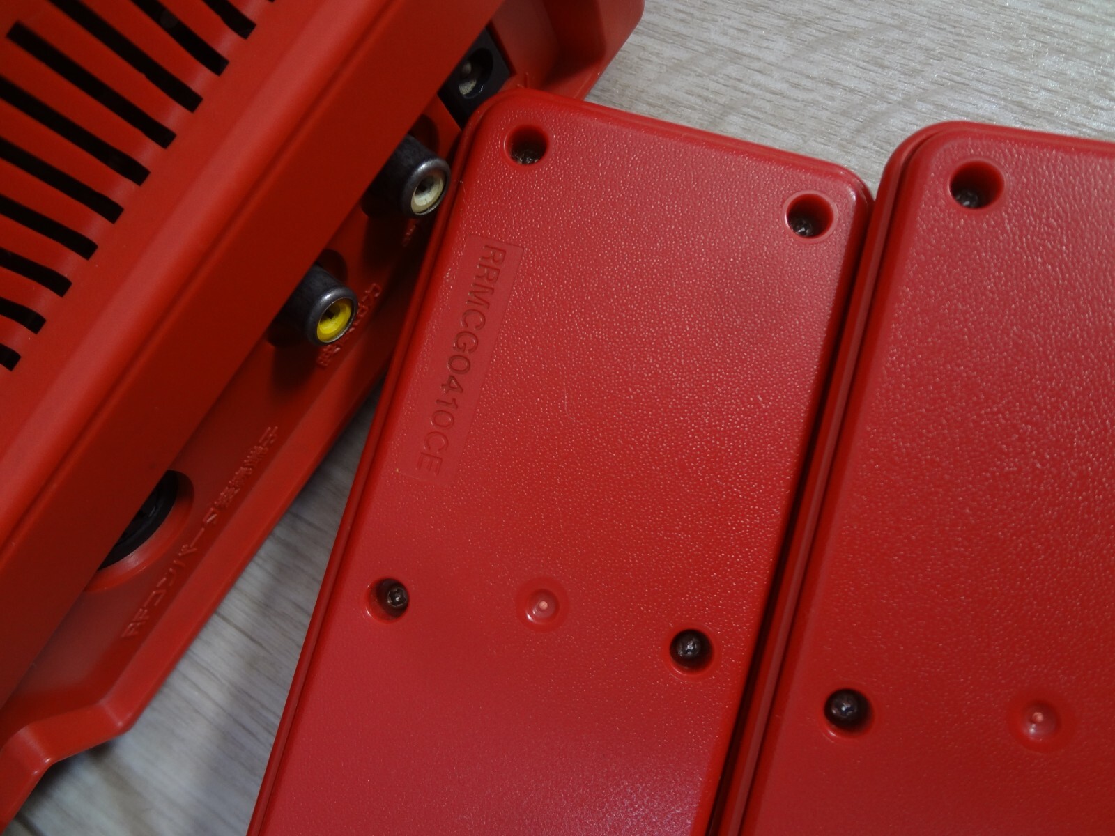 SHARP Twin Famicom AN-500R NES console – famicom is fine. disk system is no test