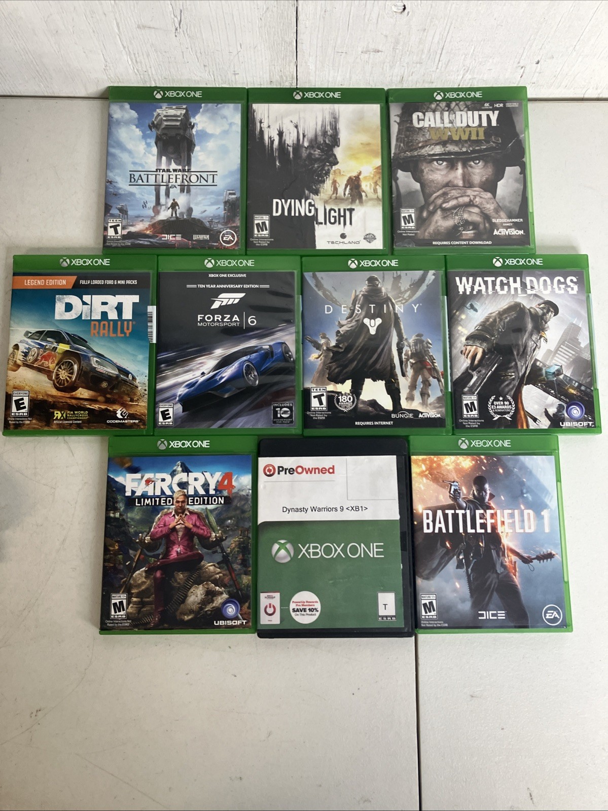 Microsoft Xbox One S White Bundle 15 Games GTA V 5 Battlefield Rayman Call Duty