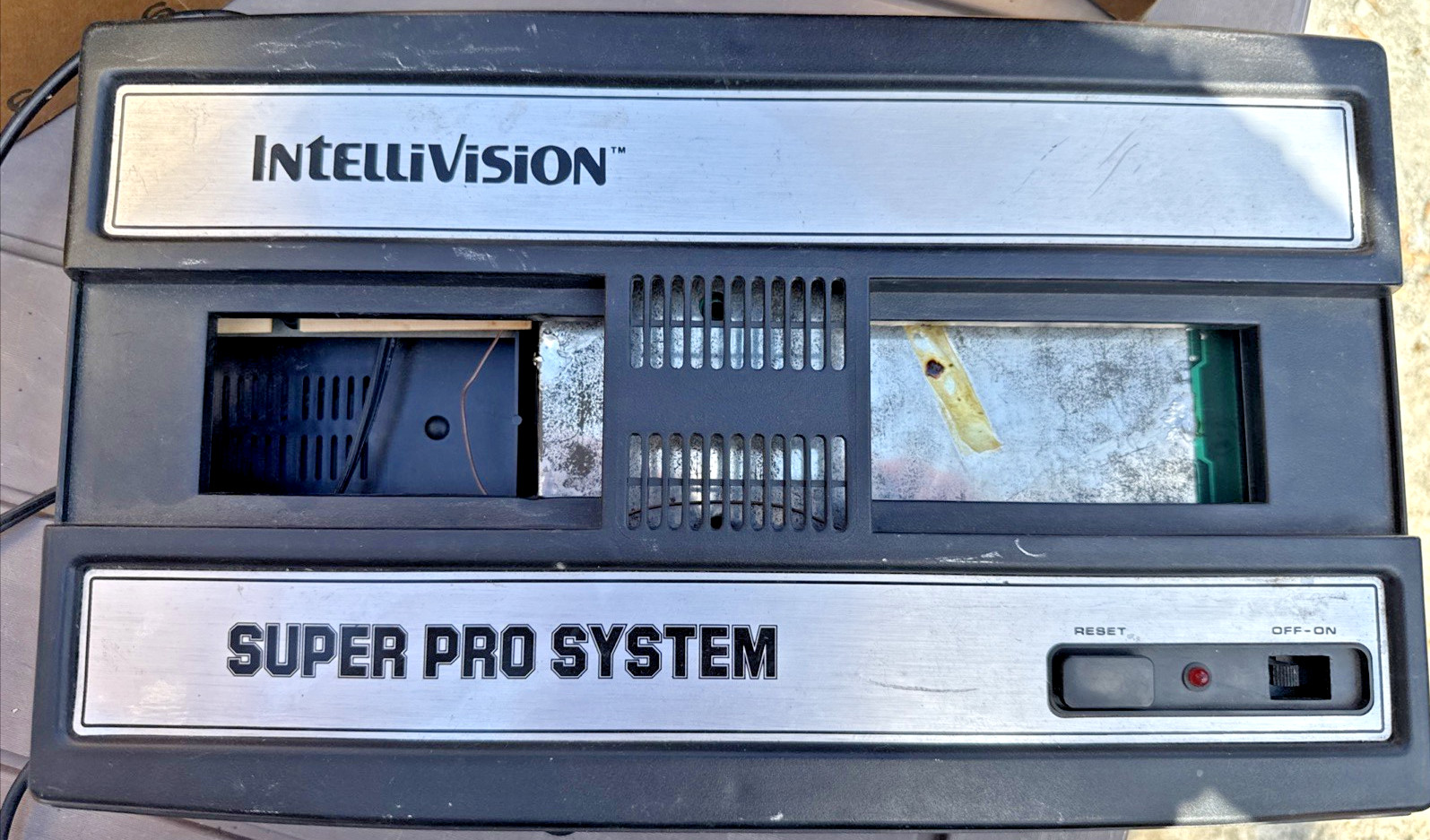 Mattel Intellivision 3504 Super Pro System Console