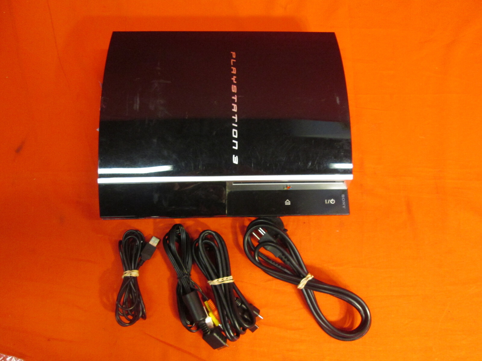 PlayStation 3 160GB Console Uncharted Drake’s Fortune Bundle Very Good 3111