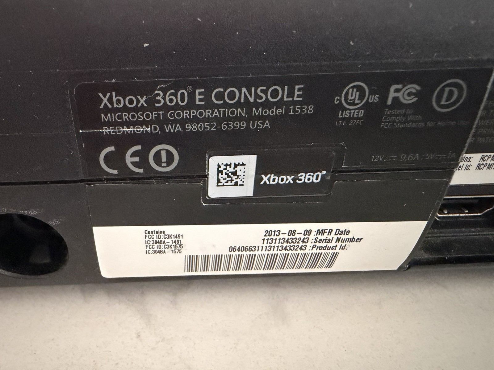 Xbox 360 E Console 250GB Black Model 1538 WITH Controller xb360 Microsoft TESTED