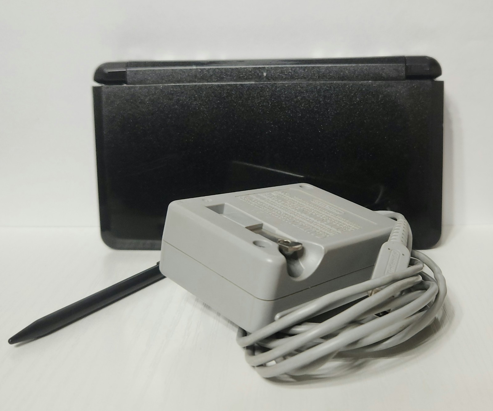 Nintendo 3DS 8GB Handheld System – Black
