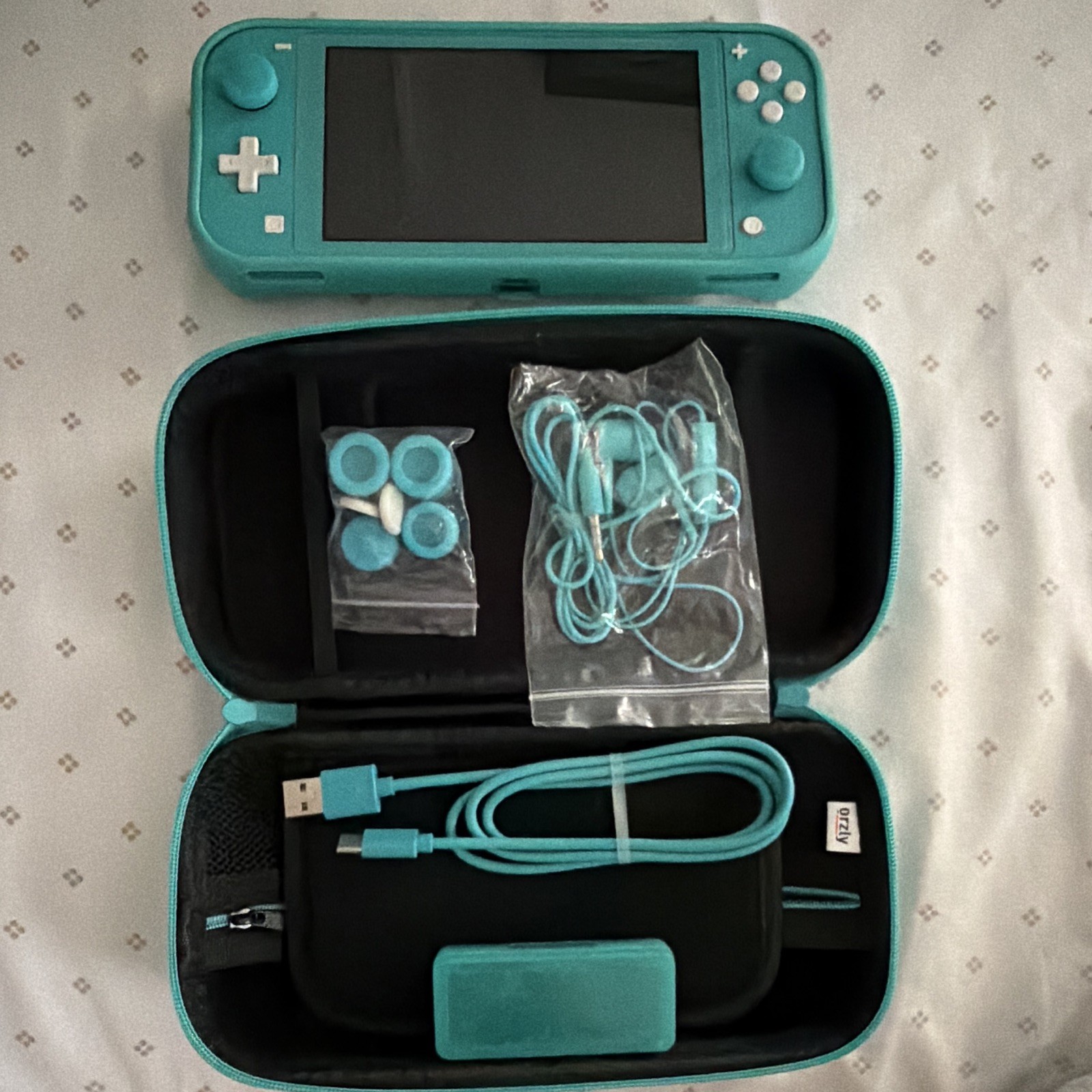 Nintendo Switch Lite Turquoise 32GB Handheld Console w/ Case USB-C Cable+kit