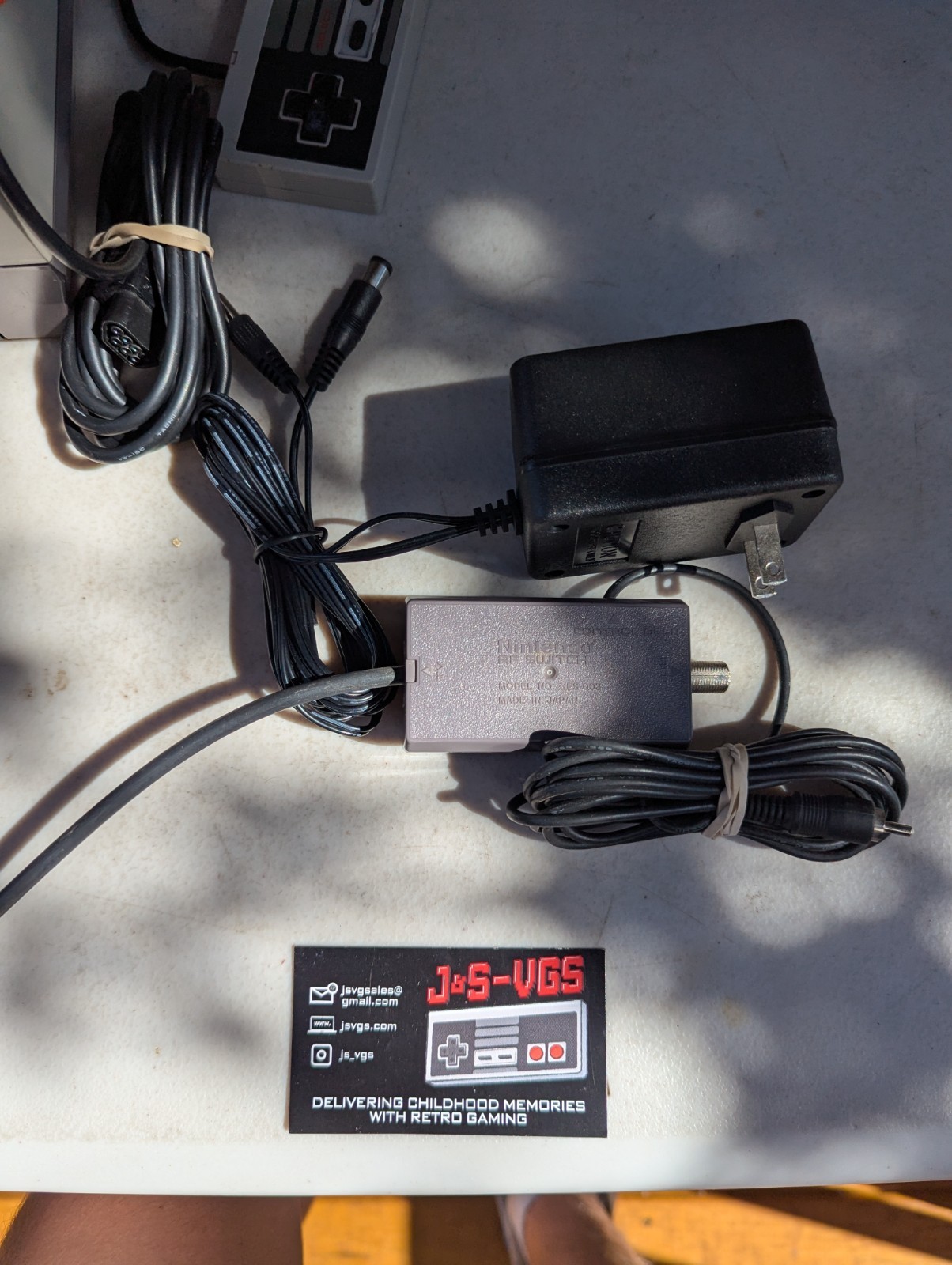 Nintendo NES Console Authentic OEM w/ Zapper 6 Games Cables Controller #3
