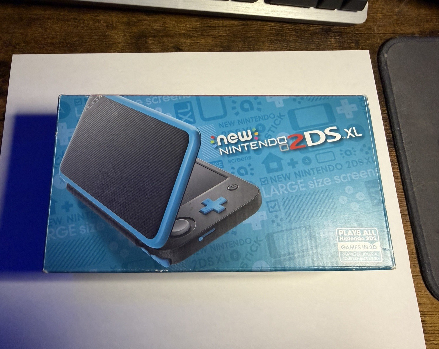 Nintendo New 2DS XL Black/Blue Handheld Console 4GB Wi-Fi NTSC-U/C 2017