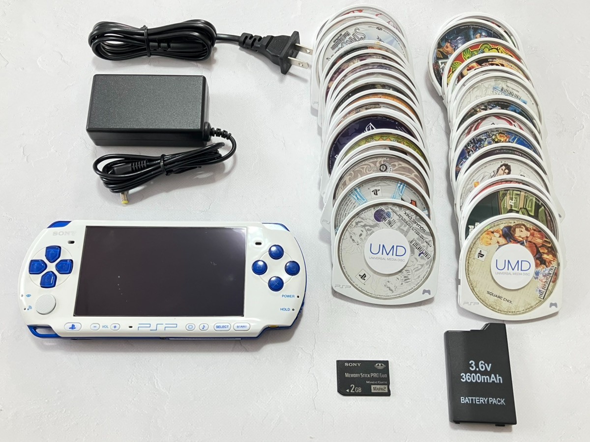 Sony PSP-3000 Console with battery＋charger＋memory stick＋random 3 games