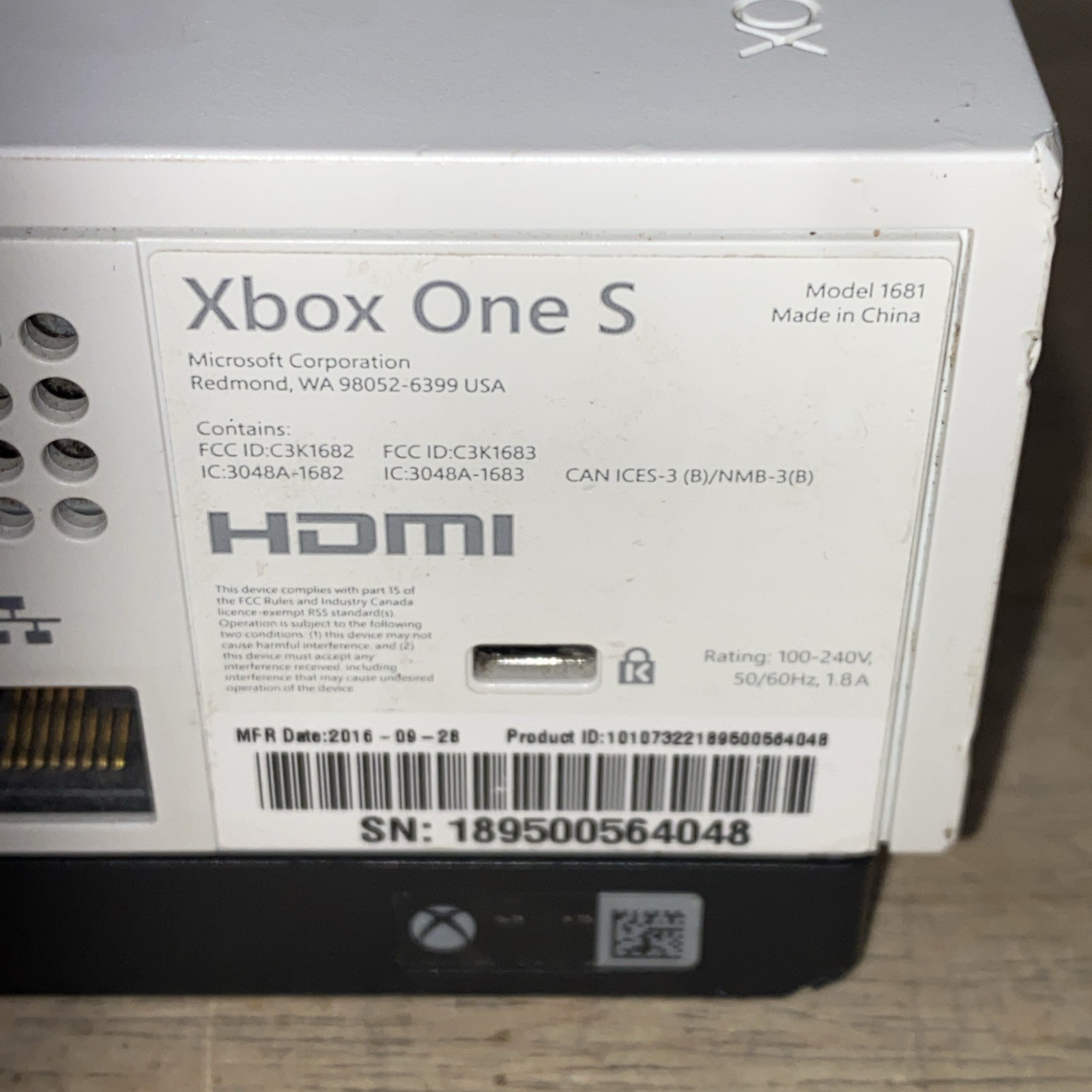 Microsoft Xbox One S White Console with Controller