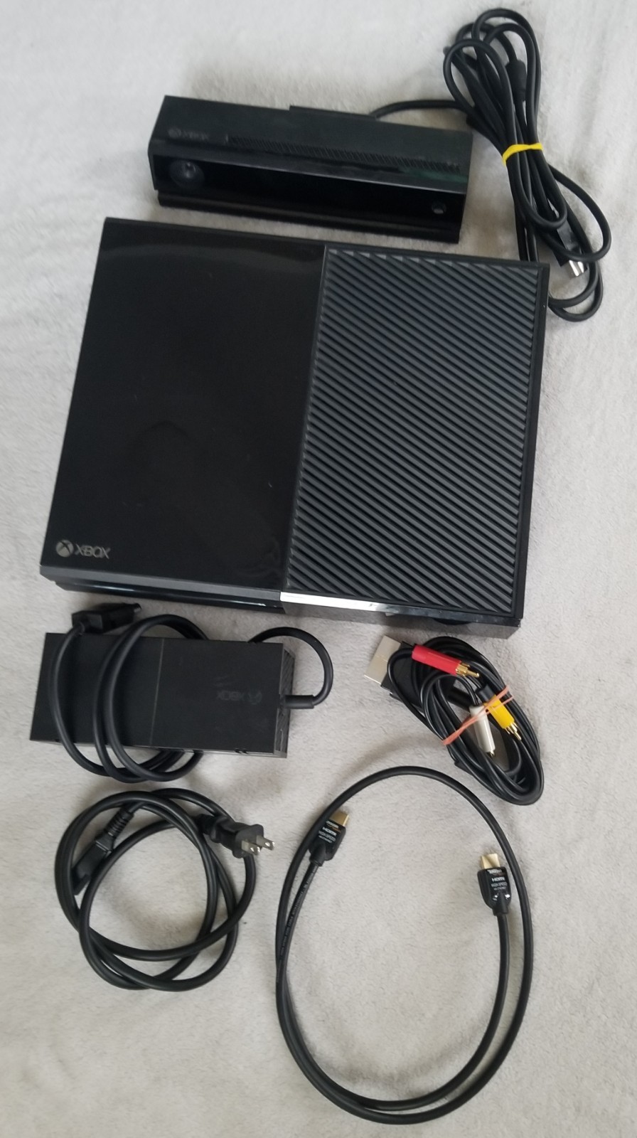 Xbox One With Kinect Power Supply HDMI Cable RCA Cable Tested And Working