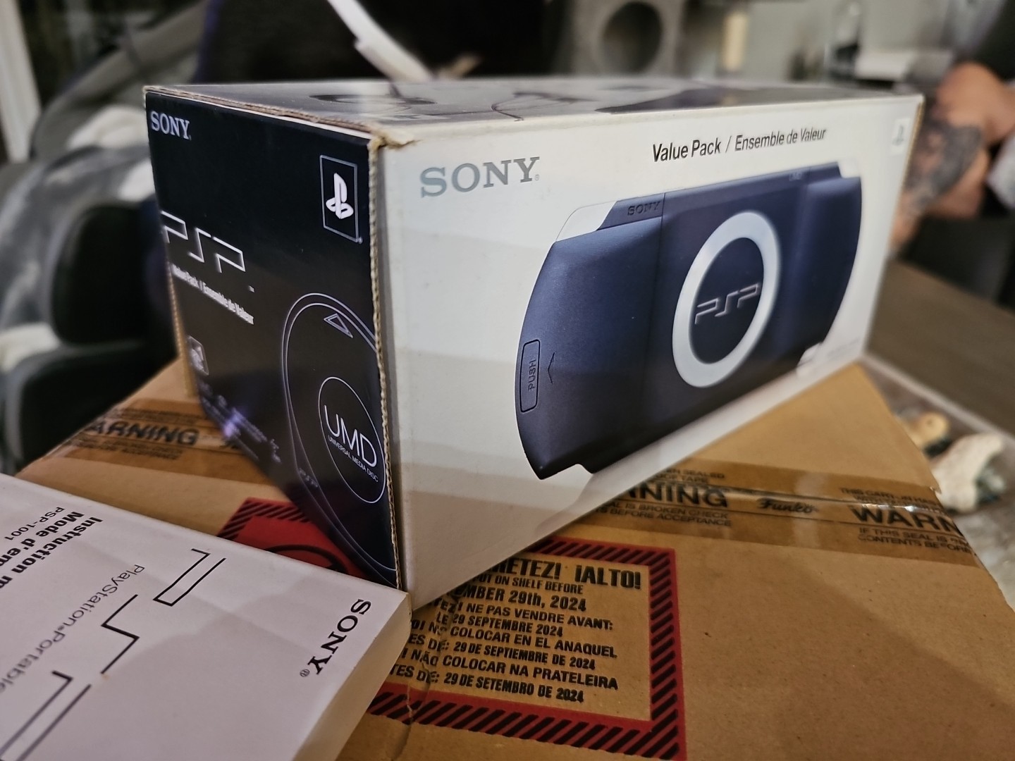 Sony PSP 1001 K/98500 Value Pack Empty Box & Manual Only No PSP Handheld Console