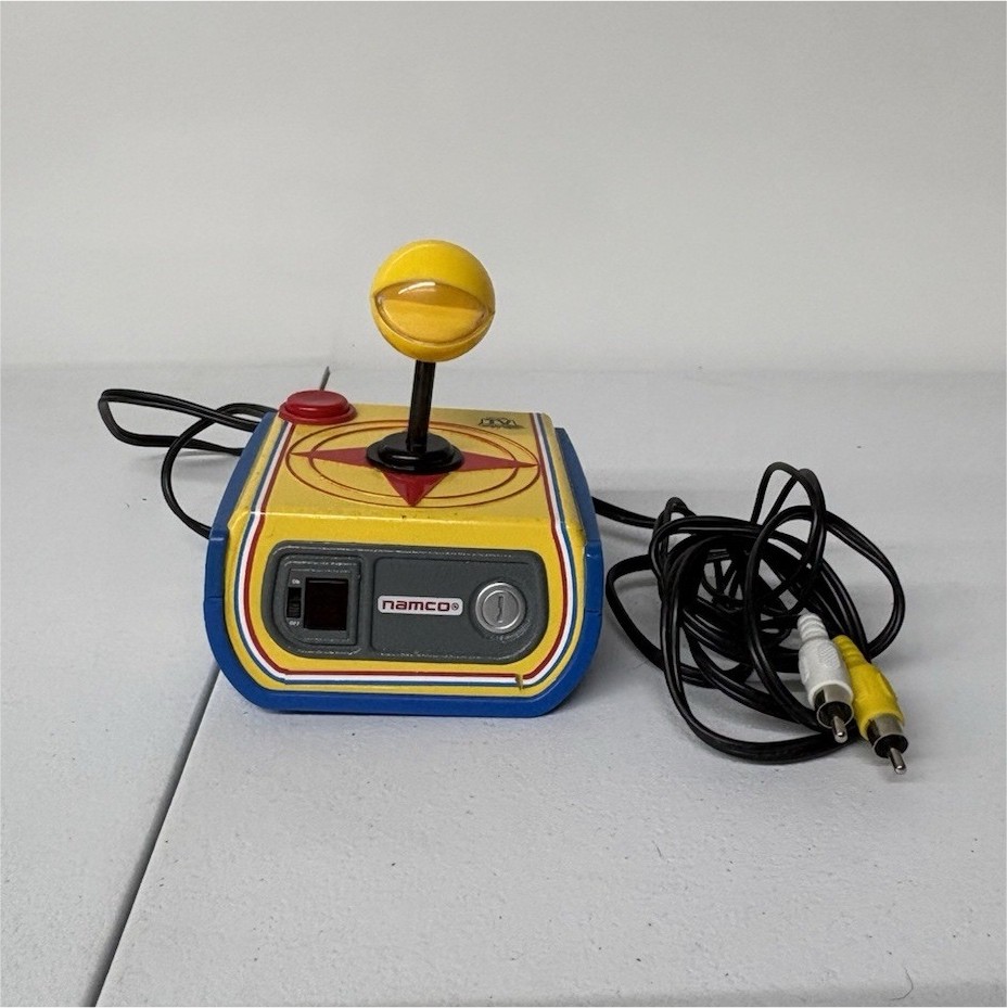 Namco Super Pac-Man Plug & Play Microconsole Yellow 2006 Composite RCA