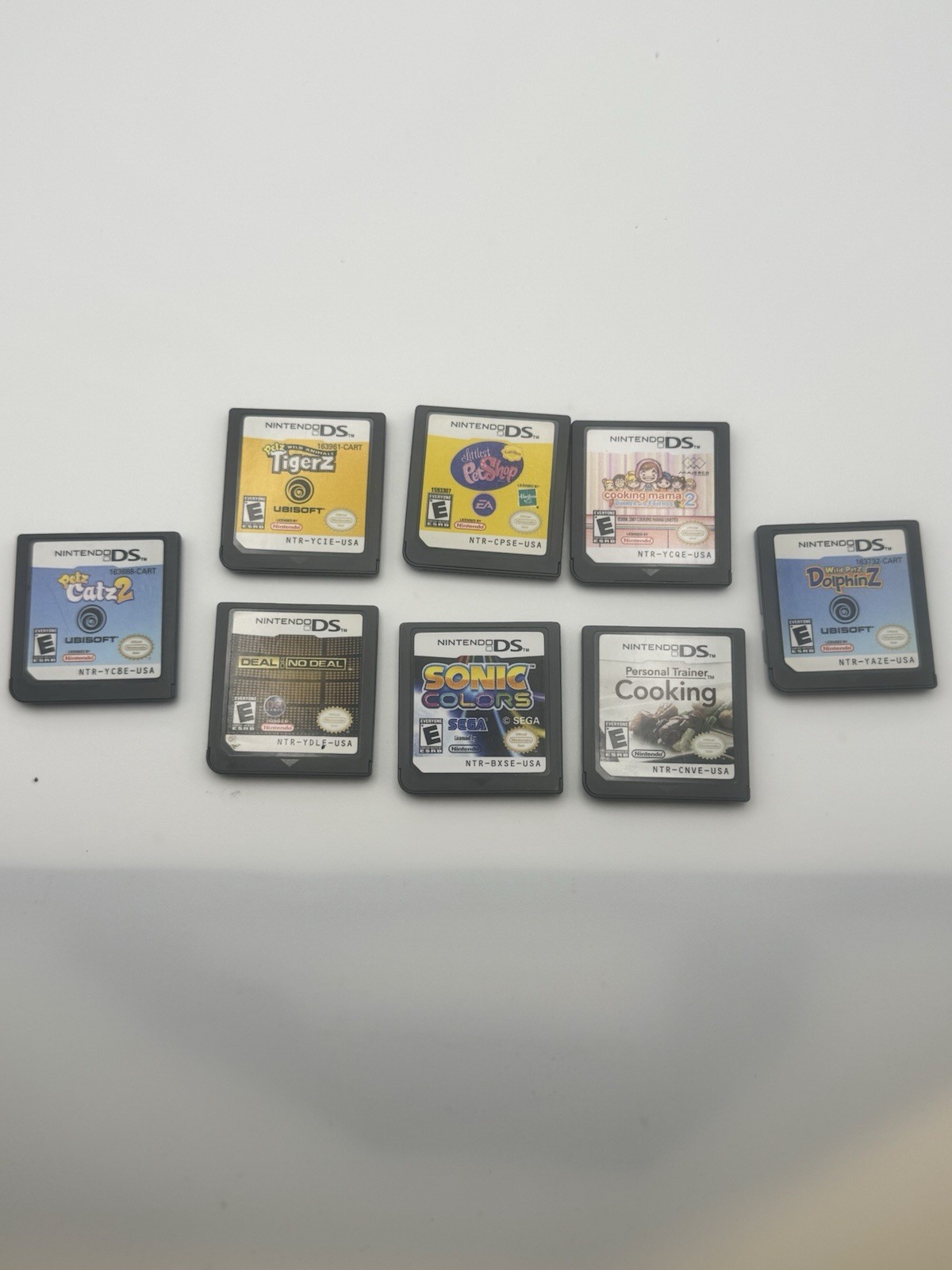 Nintendo 3DS Midnight Purple Bundle w/ Charger & 21 Games Tested Working