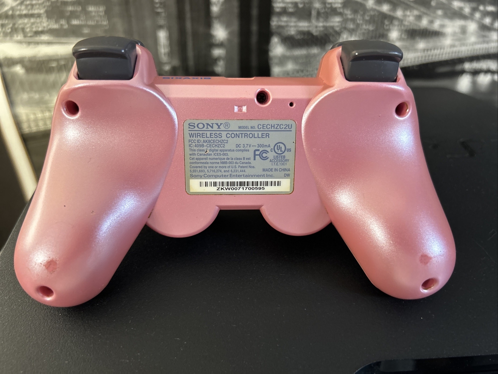 PS3 console W/ Cords & Sony Pink dualshock controller OE PlayStation 3 *TESTED*