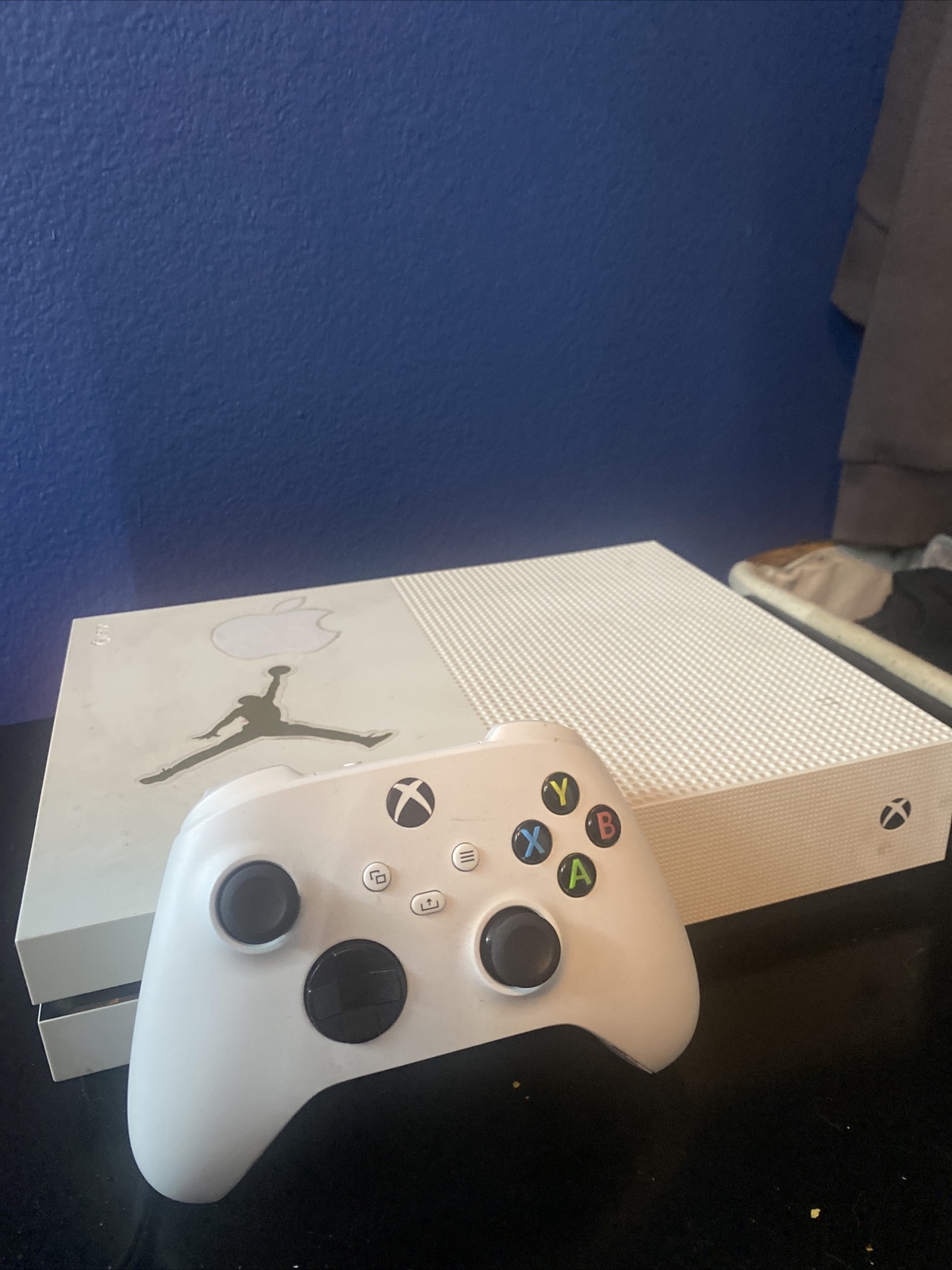 Microsoft Xbox One S 500GB Video Game Console – White (ZQ9-00001)