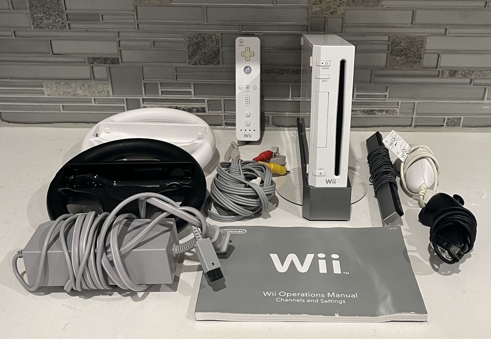 Nintendo Wii Console Bundle With Controller/Accessories, Tested/Working RVL-001