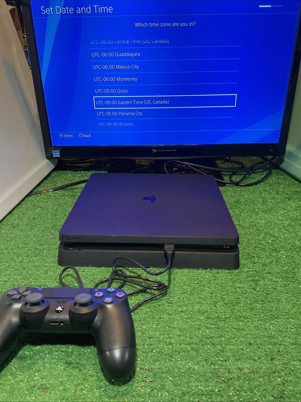 Sony PlayStation 4 PS4 Slim Console, 1TB, DualShock Controller, PC, Original Box
