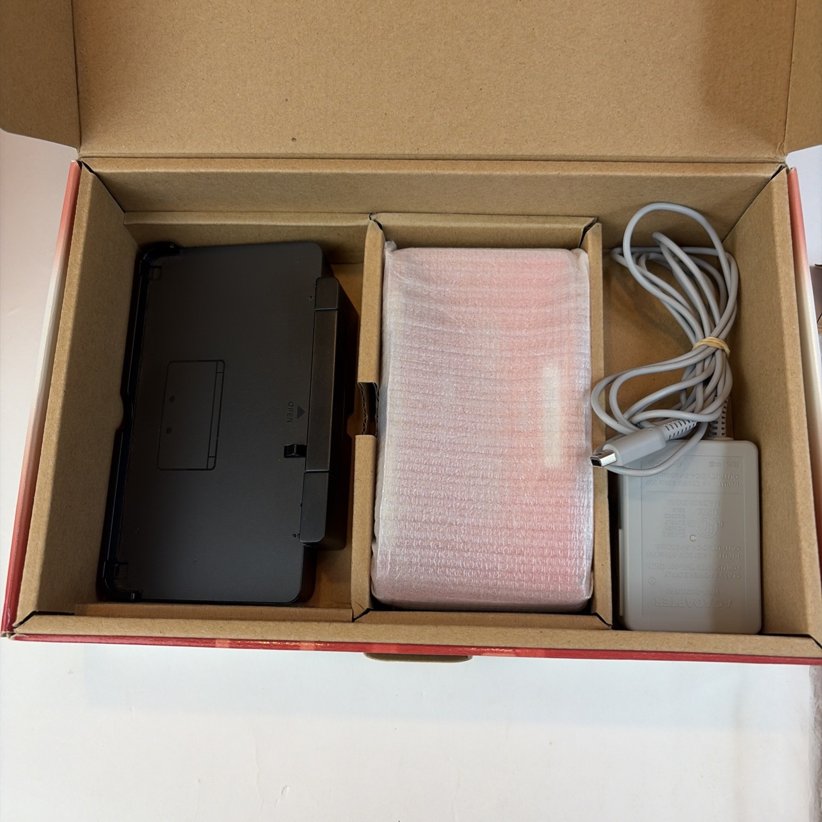 Nintendo 3DS Handheld System (CIB) – Flame Red US Model Complete Box CIB
