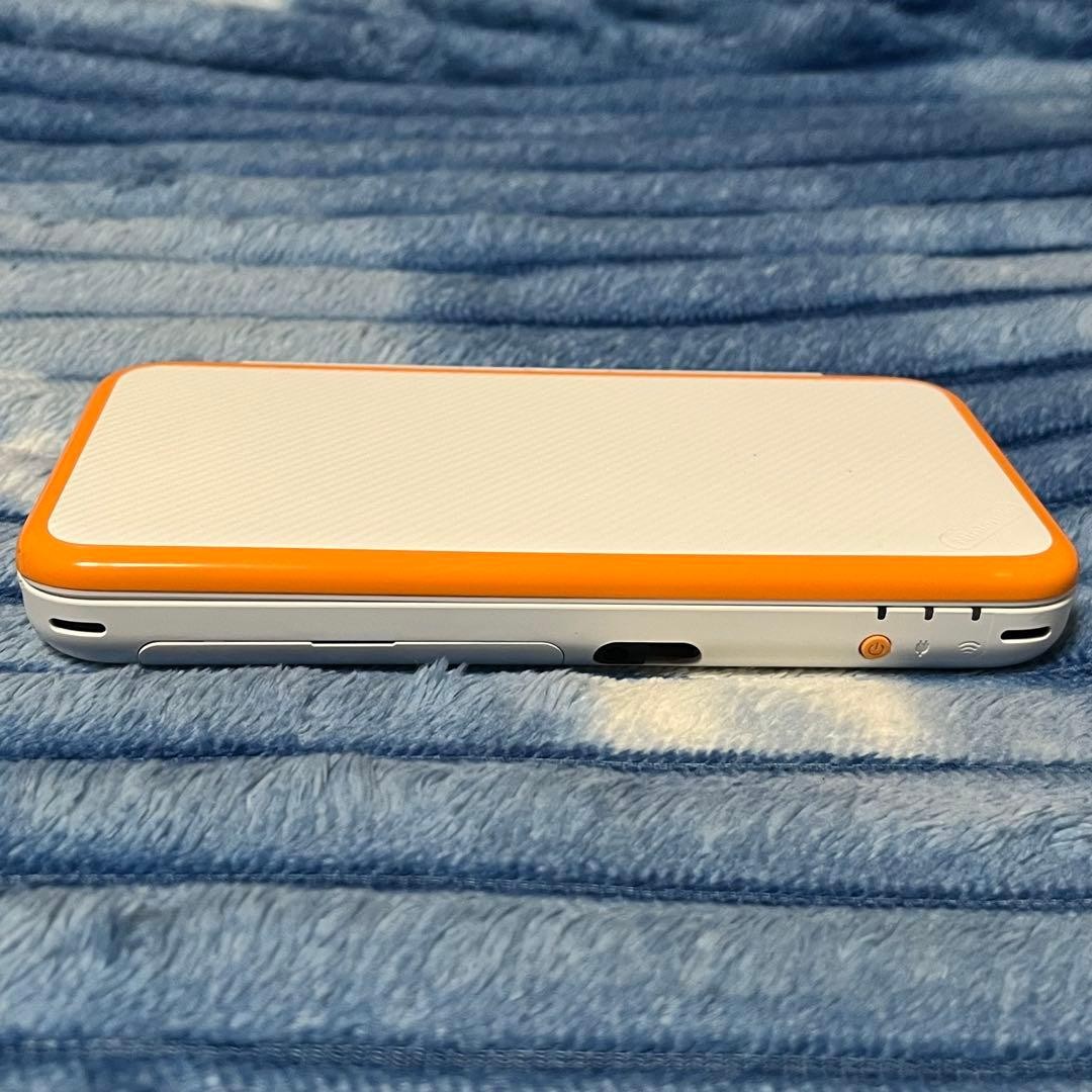 3DS/2DS/DS In Perfect Working Ordernintendo 2Ds Ll Orange White Japan