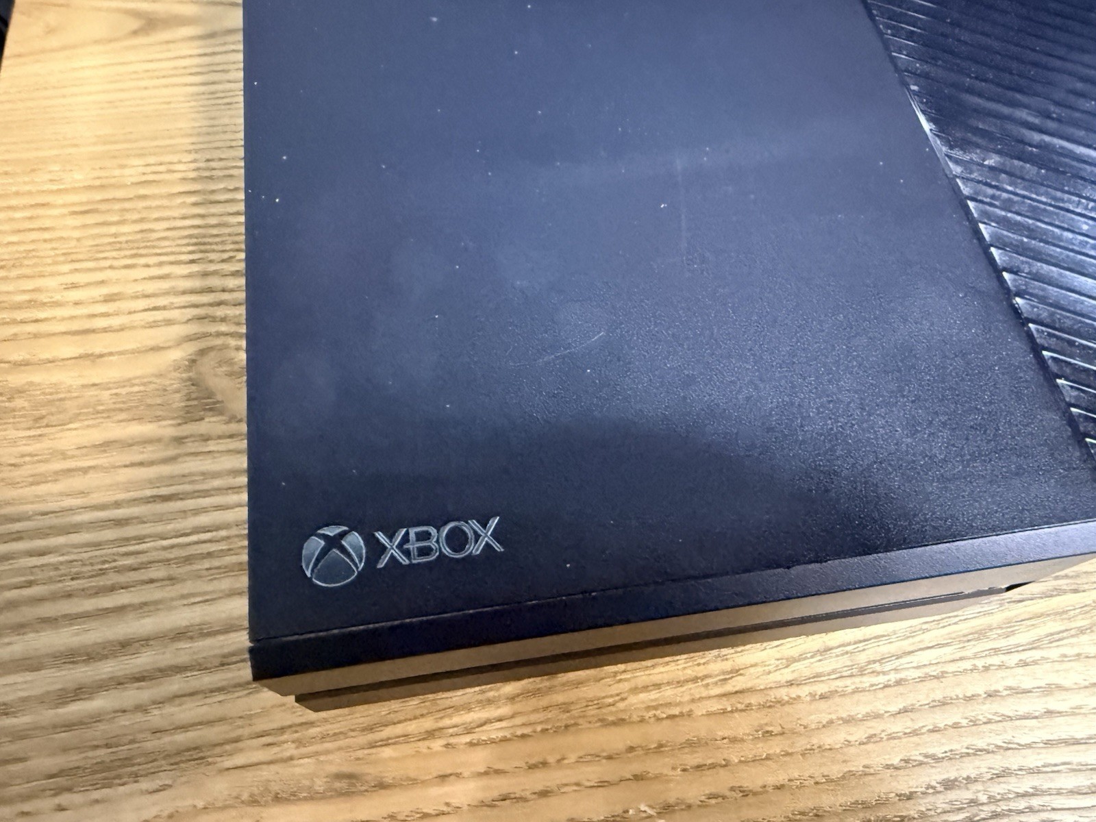 Microsoft Xbox One 1540 500GB Console Black 1080p Wi-Fi w/ Power brick
