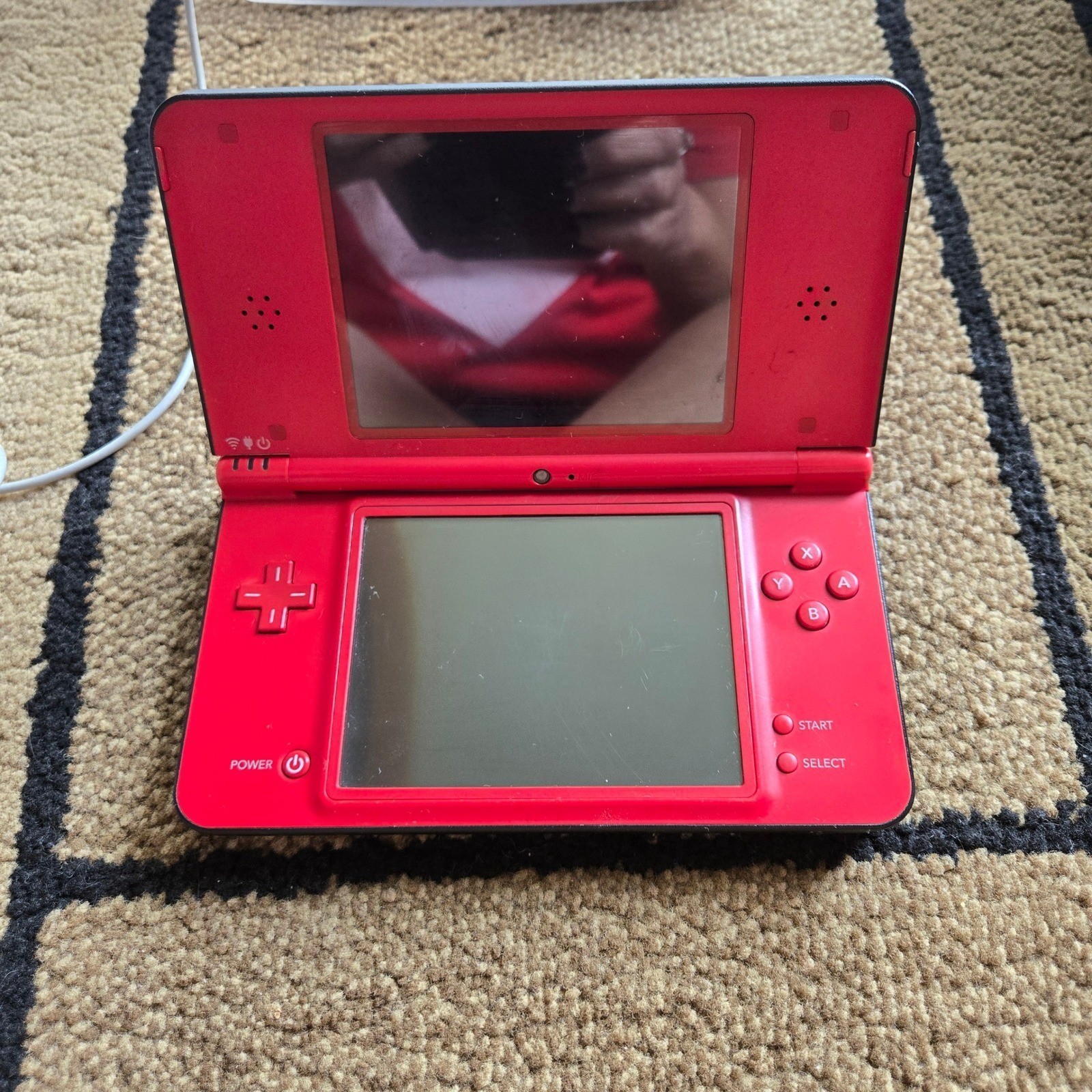 Nintendo DSi XL Super Mario Bros 25th Anniversary Edition Red Console UTL-001