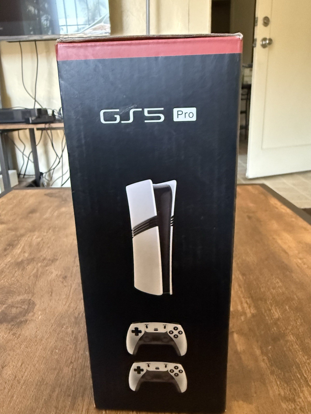 RS5 Pro Game Console Retro Game Stick 4K 53 Emulators Two Wireless Controllers.