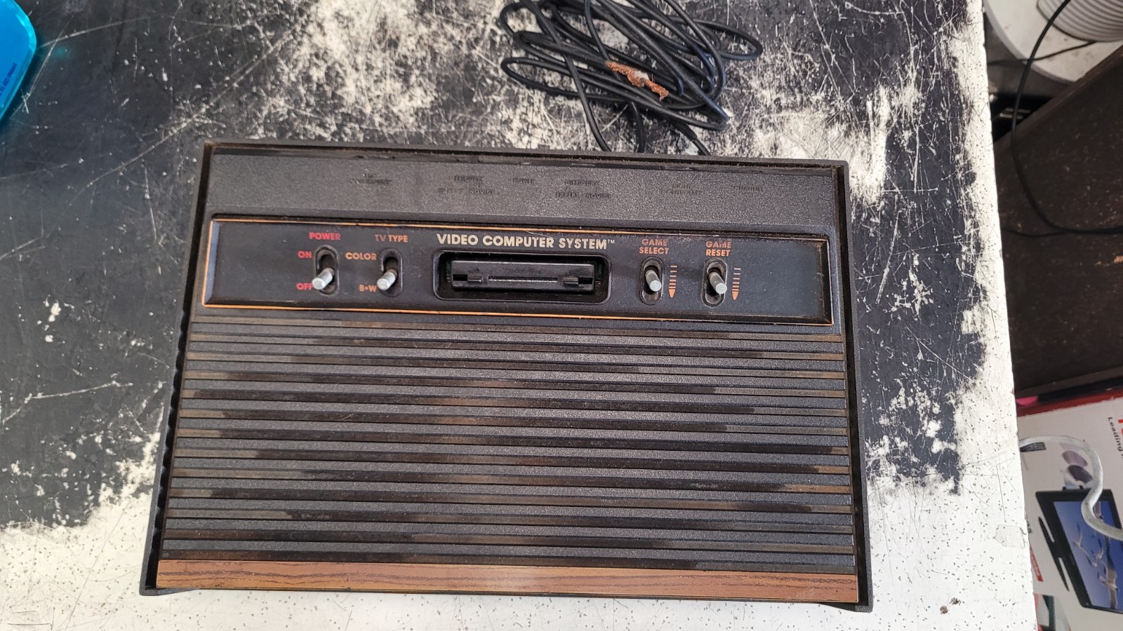READAtari 2600 CONSOLE ONLY Parts/Repair Cut Cord Damaged Controller Port
