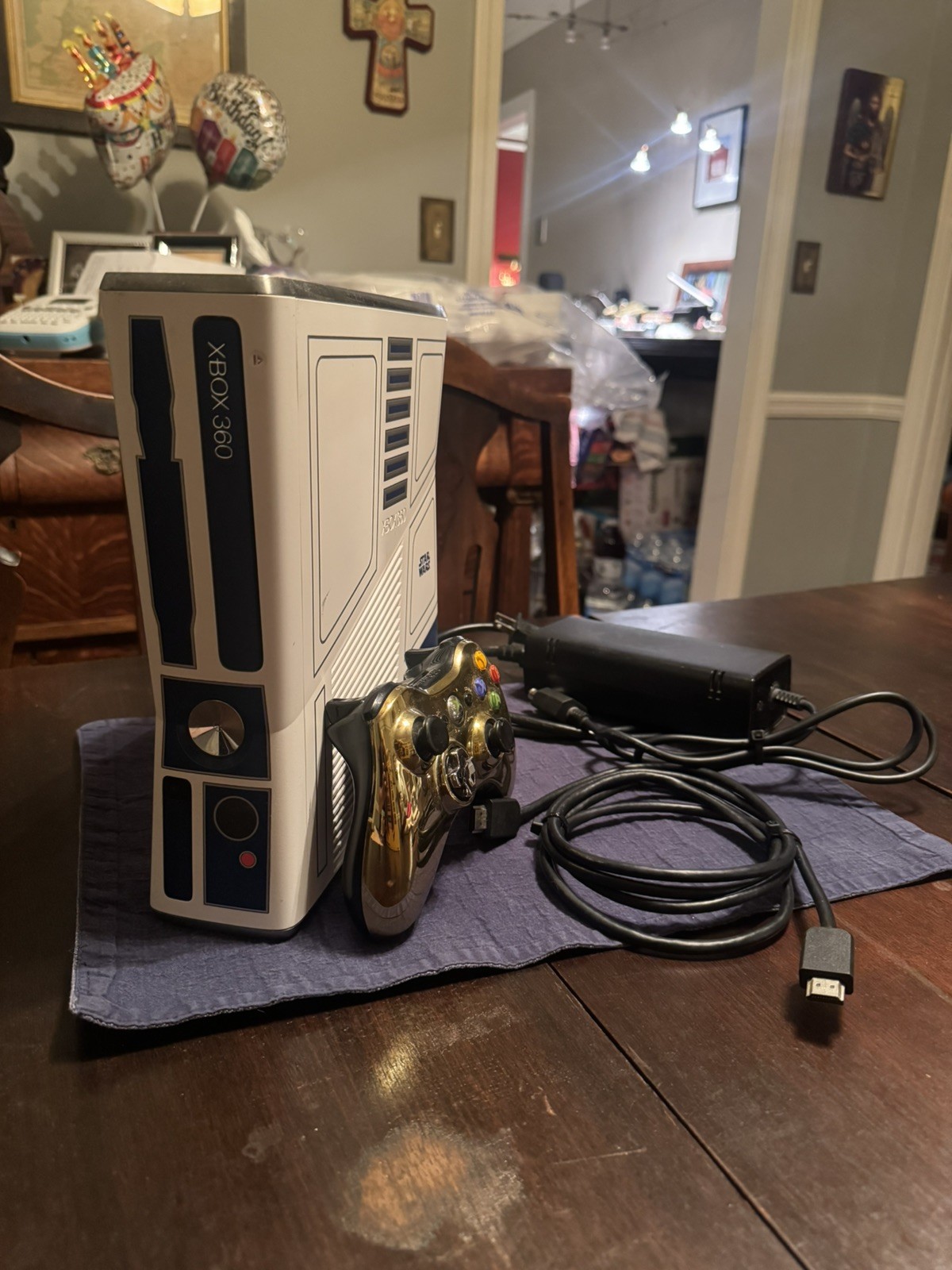 Microsoft Xbox 360 Star Wars R2-D2 Limited Edition Slim Console 320GB HD Bundle