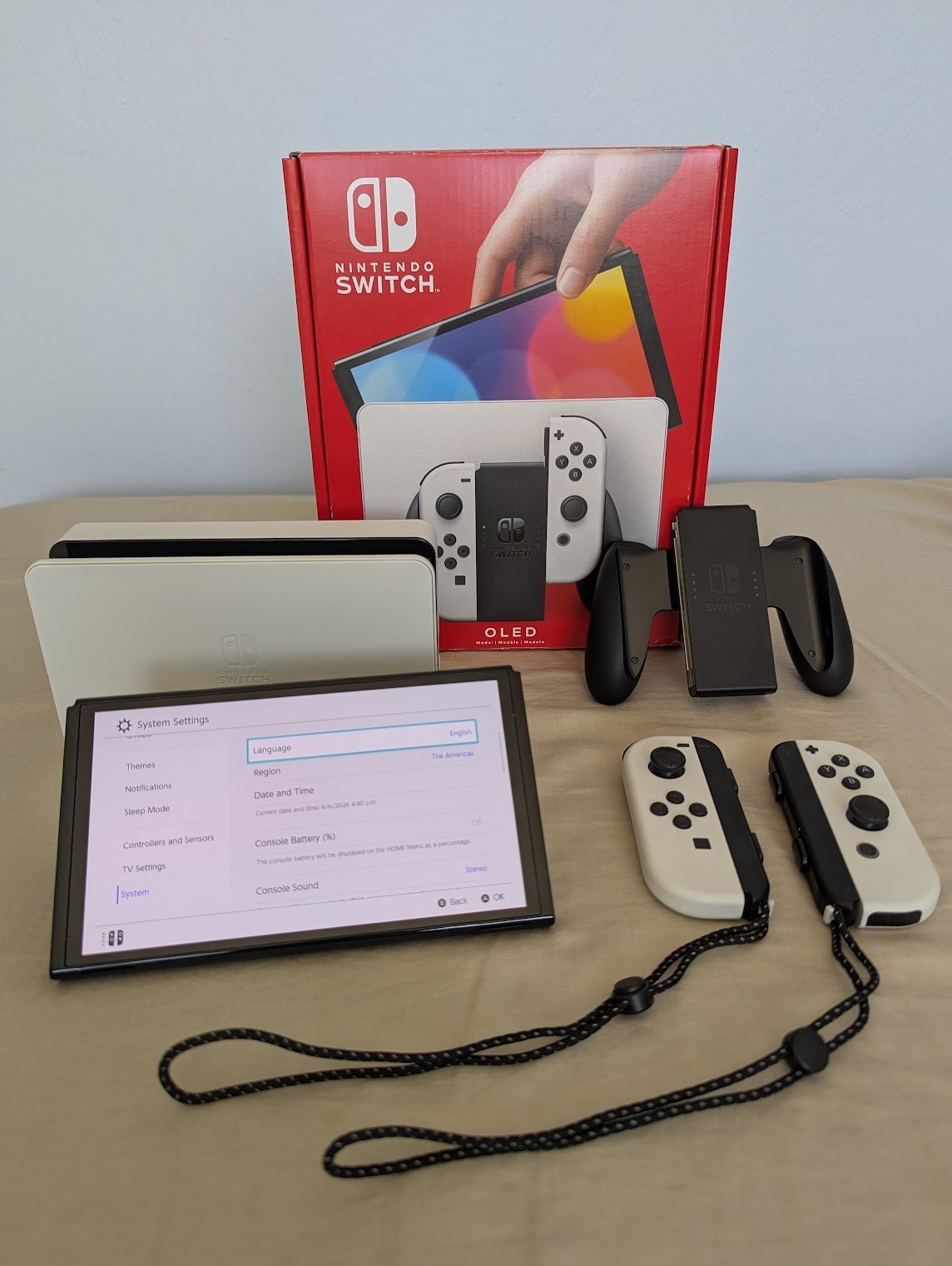 🔥 Nintendo Switch OLED Model w/ White Joy-Cons + Free Overnight Shipping! 🔥