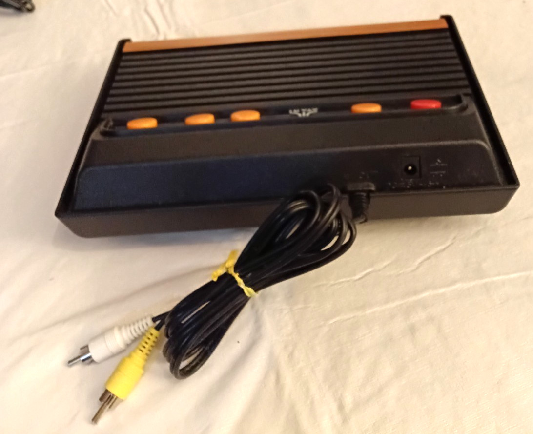 Atari Flashback 5 Collector’s Edition & Jakks Pacific 2003 Plug N Play System